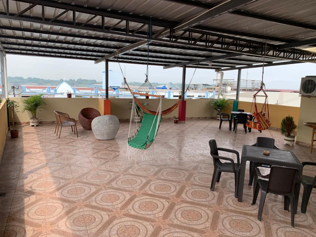 Residencial Turístico Rio Guayas Acomodação com café da manhã Guayaquil Exterior foto